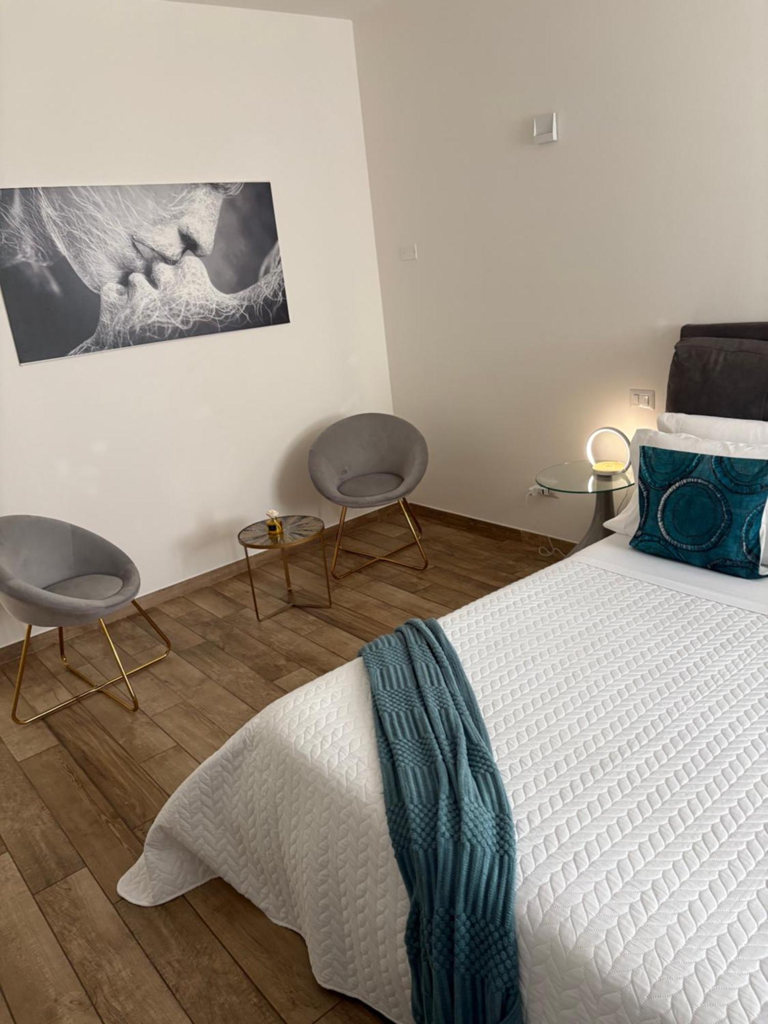 Hotel Ivy Park Medolla Esterno foto