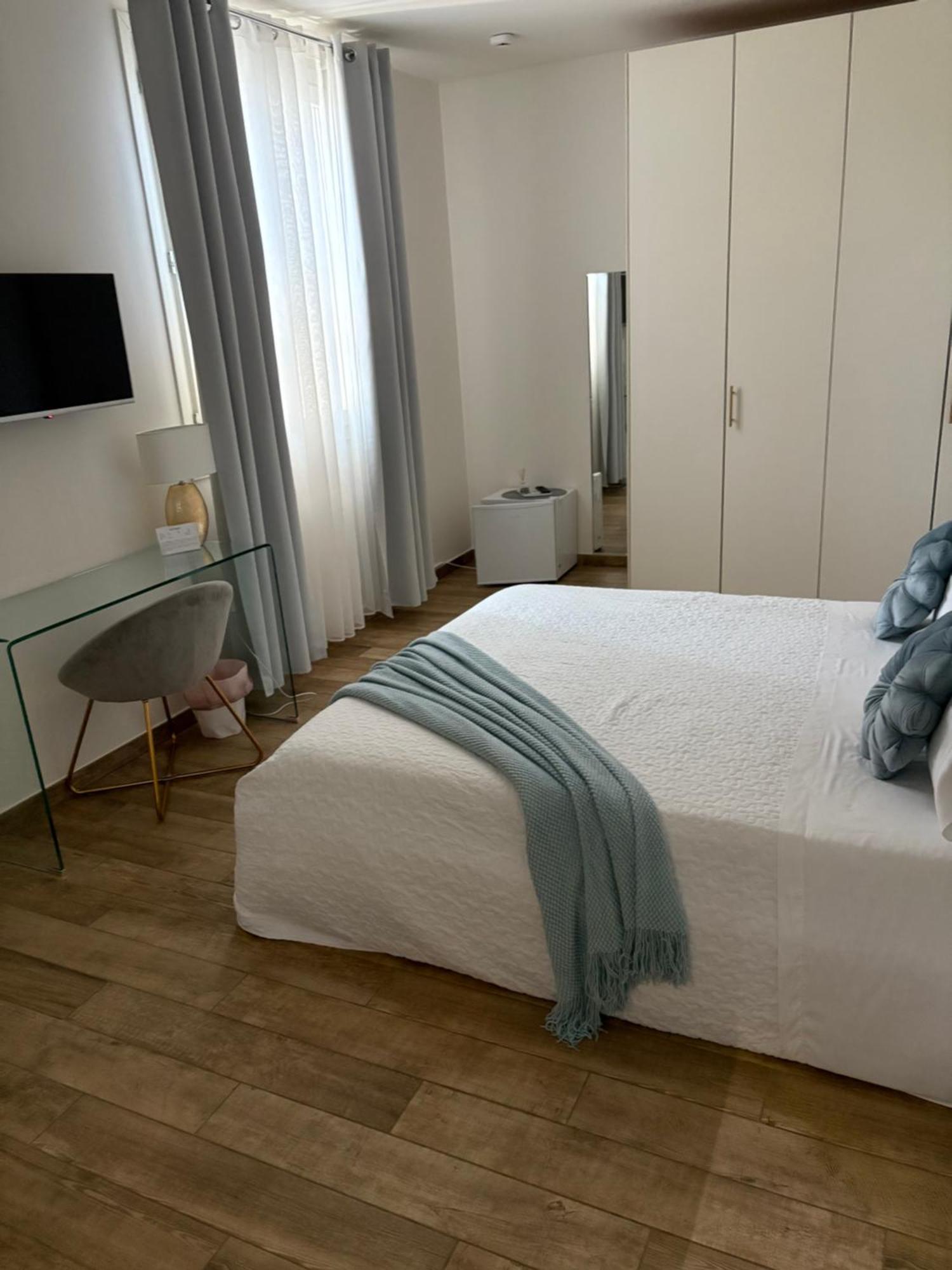 Hotel Ivy Park Medolla Esterno foto